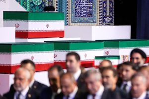 ادای احترام سران کشورها به پیکر مطهر آقای شهید ایران